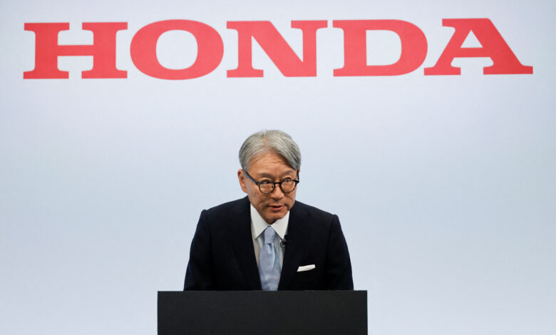 Bos Besar Honda Minta Maaf, Rugi Pertama 70 Tahun Picu Guncangan Internal
