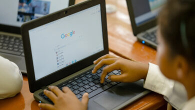 Komdigi Ingatkan Tenggat PP Tunas Besok, 17.000 PSE Terancam Status Risiko Tinggi