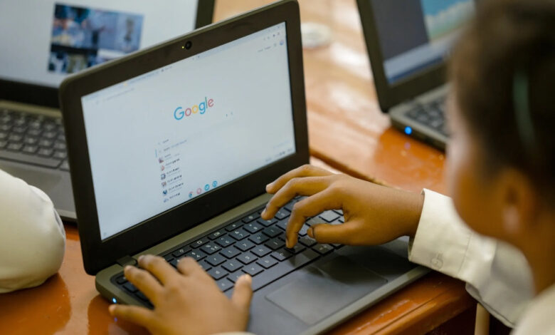Komdigi Ingatkan Tenggat PP Tunas Besok, 17.000 PSE Terancam Status Risiko Tinggi