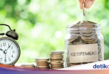 MK Buka Jalan Dana Pensiun Sukarela Dicairkan Sekaligus, Aturan 20 Persen Dihapus