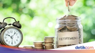 MK Buka Jalan Dana Pensiun Sukarela Dicairkan Sekaligus, Aturan 20 Persen Dihapus