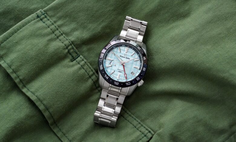 Grand Seiko SBGE317, GMT Eksklusif Yang Mengubah Wajah Shinjuku Jadi Jam Tangan