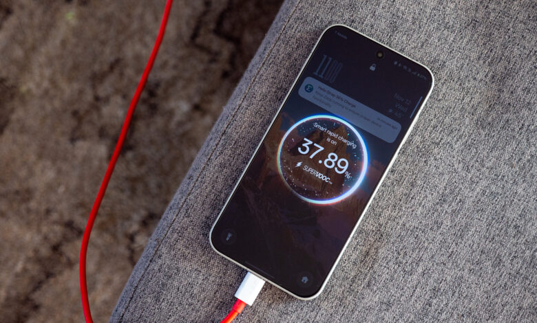 8 HP Android dengan Fast Charging Tercepat 2026, Baterai Penuh dalam Hitungan Menit