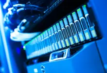 Model AI Open-Weight Ini Mulai Menyaingi Mythos, Ancaman Baru untuk Dominasi Silicon Valley