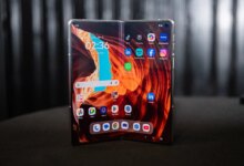 Motorola Akhirnya Tembus AirDrop, Razr Fold Jadi Ponsel Moto Pertama yang Bisa Kirim ke iPhone