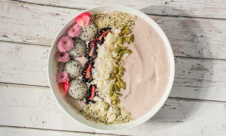 Resep Smoothie Bowl Cuma 3 Bahan, Hasilnya Creamy Seperti Soft Serve