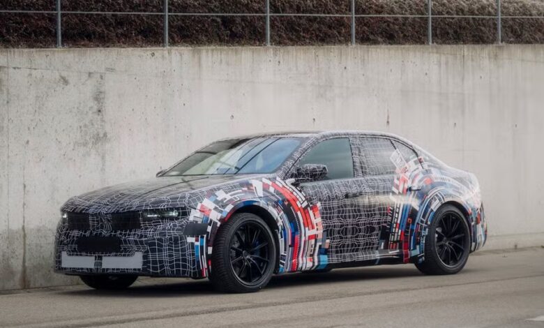 BMW M Tantang Pengkritik, Coba Dulu M3 Listrik Sebelum Menghakimi