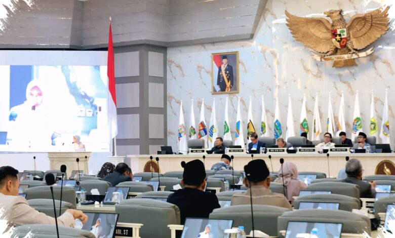 DPRD Jabar Gelar Paripurna P2APBD, Angka Silpa Jadi Kunci Arah APBD 2026