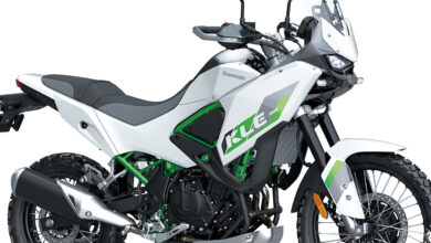 Kawasaki KLE500 Rebut Bike of The Year 2026, Motor Adventure Kini Tak Bisa Modal Gagah Saja