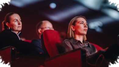 Review Notes From The Last Row, Penonton Ikut Dimanipulasi Dan Dibuat Tidak Nyaman