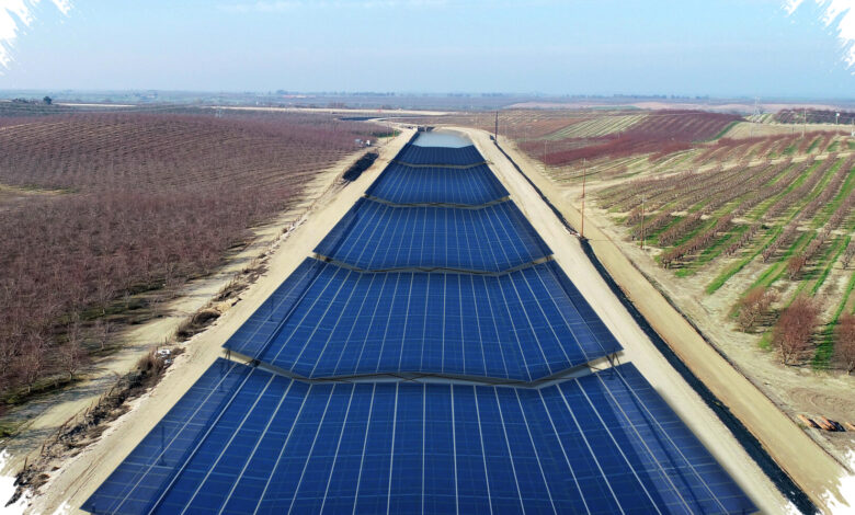 Solar Panel Di Atas Kanal, Solusi Tak Terduga Untuk Krisis Air Dan Listrik California