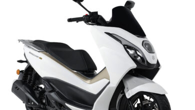 Bukan Cuma Gaya, 15 Keunggulan Suzuki Burgman 150 Ini Membuat Harian hingga Touring Terasa Lebih Nyaman