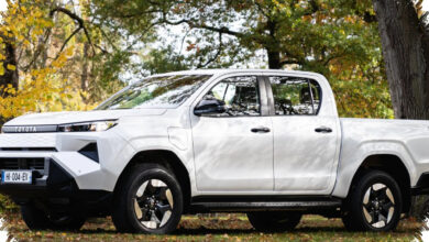 Toyota Hilux BEV Siap Disiksa Off-Road, Begini Isi Tenaga Listriknya