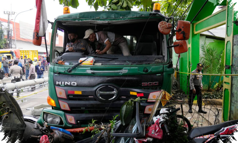 Tragedi Truk Tabrak Motor di Bekasi, Bahaya Sopir yang Asal Injak Rem dan Lepas Emosi