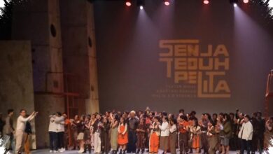 Maliq & D'Essentials Terharu, Lagu-Lagu Mereka Lahir Kembali di Senja Teduh Pelita
