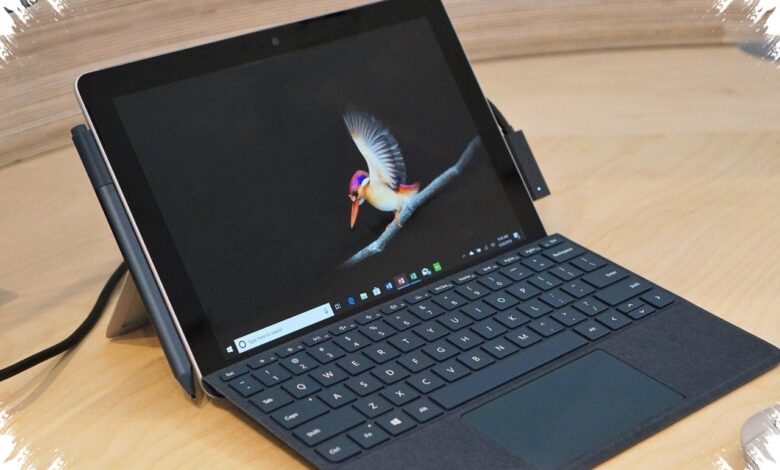 Microsoft Hentikan Surface Go, Rencana Surface Kecil Baru Mulai Terkuak