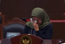 Dosen Non-ASN PTN Bergaji Di Bawah UMK, Kisah Dinda Yang Menjual Kue Demi Bertahan