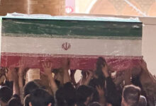 Iran Tampilkan Peti Jenazah Ali Khamenei, Isyarat Suksesi Dan Ujian Dukungan Publik