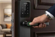 Kunci Rumah Mulai Tergeser, Door Lock Secure Ini Bisa Buka Pintu dengan Wajah dan Telapak Tangan