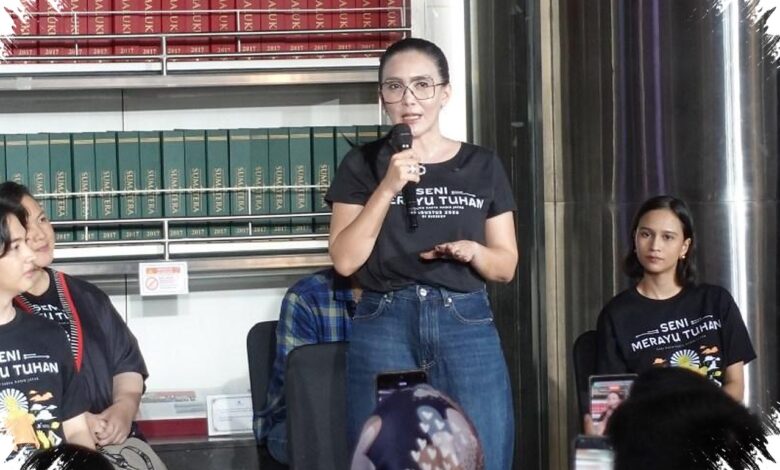 Rieke Diah Pitaloka Pilih Seni Merayu Tuhan, Cerita Ibu yang Tersentuh Fase Anak Beranjak Dewasa