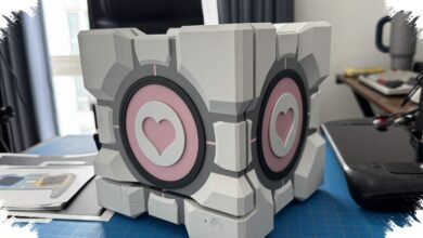 dbrand Tarik Case Steam Machine Companion Cube, Laris Kilat tapi Ternyata Tanpa Izin Valve