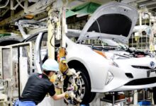 Toyota Pangkas Lagi Produksi Luar Negeri, Sinyal Permintaan Mobil Global Kian Melemah
