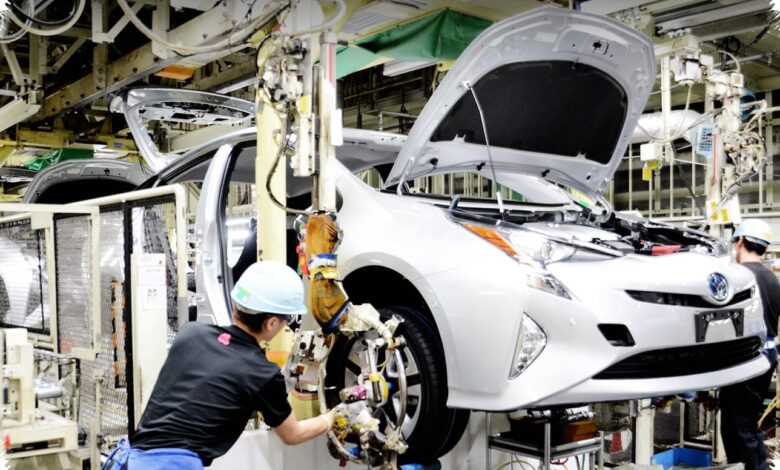 Toyota Pangkas Lagi Produksi Luar Negeri, Sinyal Permintaan Mobil Global Kian Melemah