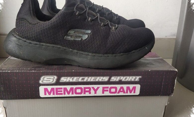 5 Rekomendasi Sepatu Skechers Hitam untuk Sekolah, Mana Yang Paling Nyaman Dipakai Seharian