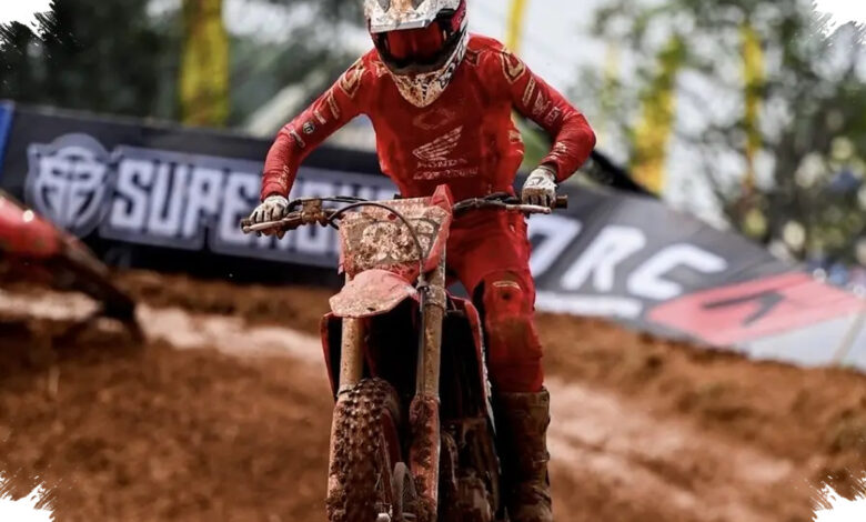 Start Paling Akhir, Valrossi Sempat Memimpin Balapan hingga Podium Perdana Kejurnas MX2