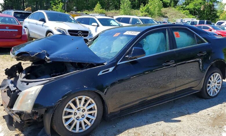 Cadillac CTS Ini Dipenuhi Coretan Mantan, Masih Hidup Dan Siap Lelang