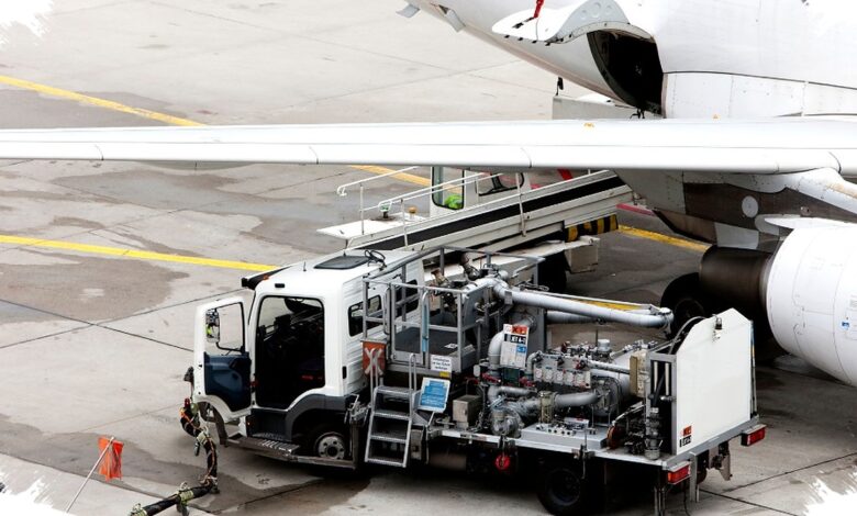 Mengapa Jet Fuel Diukur Dalam Pound, Bukan Gallon, Jawabannya Ternyata Soal Aman Terbang