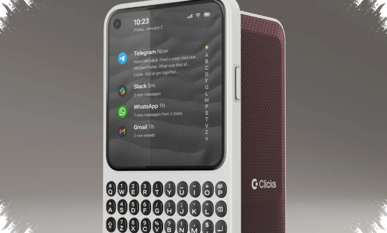 Clicks Communicator Makin Nyata, Android Bergaya BlackBerry Ini Punya Jack Audio dan Keyboard Fisik