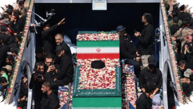 Prosesi Pemakaman Ali Khamenei Dimulai, Jenazah Diringkus Rute 10 Km Di Teheran
