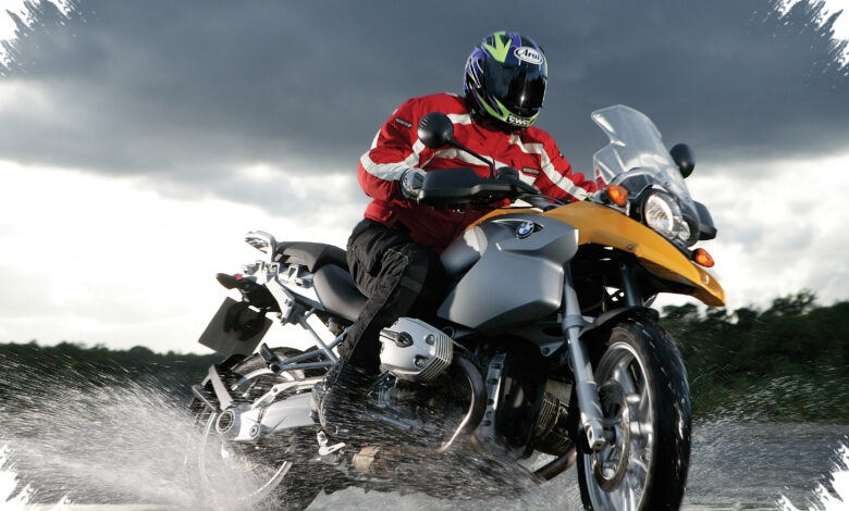 7 Motor Trail Dan Adventure Yang Paling Stabil Saat Jalan Licin, Tak Mudah Selip