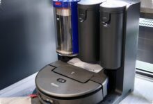 Review Dyson Spot+Scrub AI, Dock Tanpa Kantong Ini Bisa Jadi Alasan Orang Pindah Kelas
