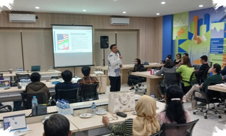Volatilitas Pasar Belum Usai, Edukasi Trader Jadi Senjata Utama