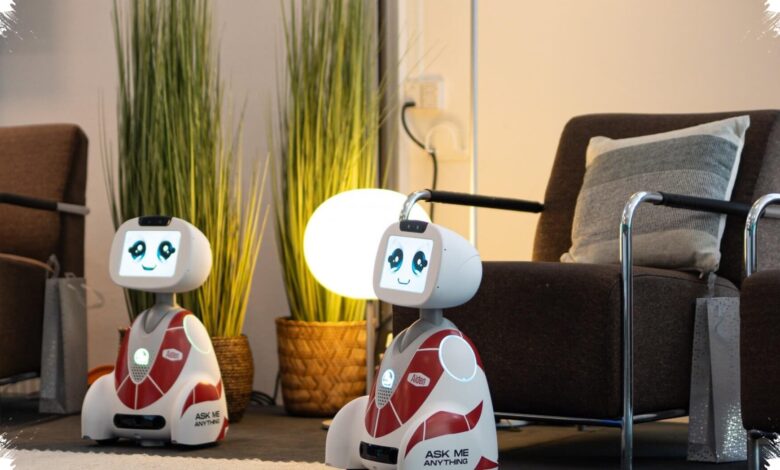 Hotel Tanpa Staf Pertama Akan Hadir 2027, Semua Tamu Dilayani Robot AI