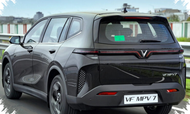 First Drive VinFast MPV 7, Empuk dan Lapang tapi Setirnya Terlalu Ringan di Kecepatan Tinggi