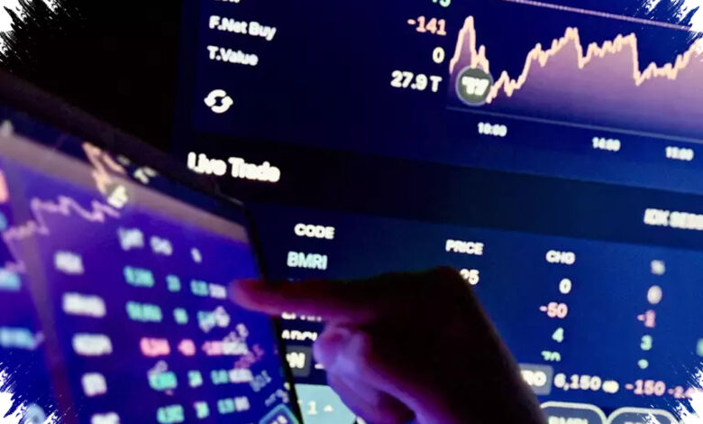 IHSG Anjlok Nyaris 2 Persen, Rupiah Kembali Tembus Rp 18.000 per Dolar AS