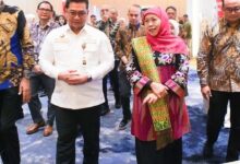 Khofifah Pimpin Misi Dagang Jatim-Riau, Komitmen Transaksi Tembus Rp 1 Triliun