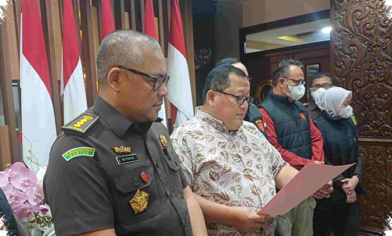 Kejati Jatim Tahan 3 Tersangka KUR Fiktif BNI Jember, Kerugian Negara Rp12,59 Miliar