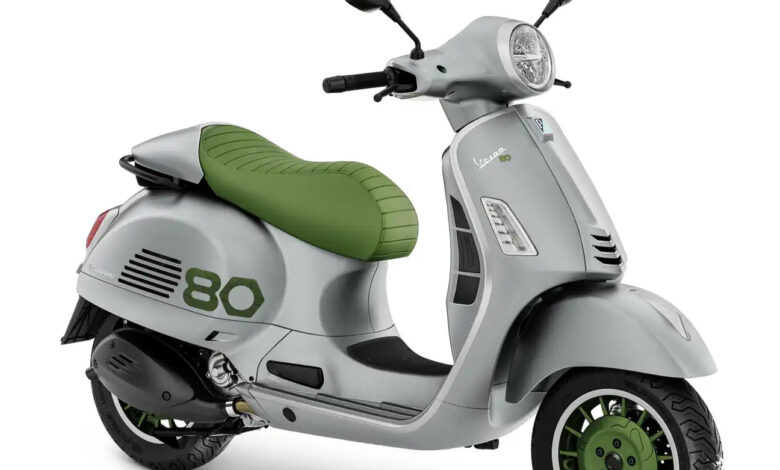 Vespa Edizione Ottantesimo Cuma 1.946 Unit, Edisi 80 Tahun dengan Sentuhan Retro yang Eksklusif