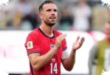 Henderson Pulang ke Kamp Inggris Setelah Operasi Pergelangan Tangan, Tim Kehilangan Sosok Penting