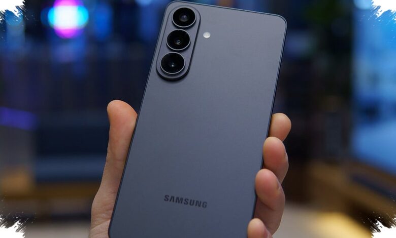 Galaxy S26 Malah Pecah Rekor Saat Pasar HP Lesu, Ini Rahasia Samsung