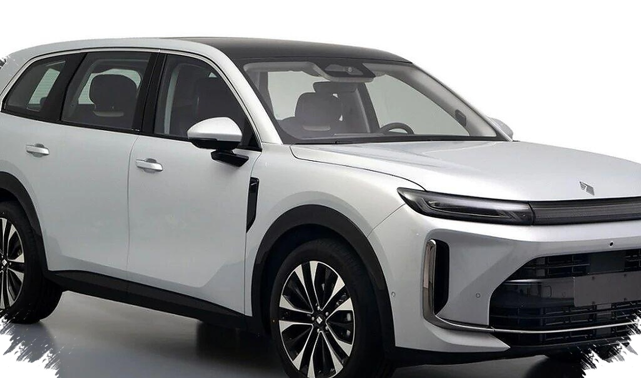 Wuling Siapkan Mobil Premium di Indonesia, Huajing S Jadi Petunjuk Paling Kuat