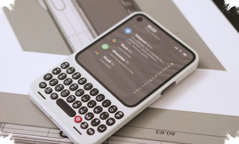 Clicks Communicator Hidupkan Lagi Nuansa BlackBerry, Tapi Kini Jalannya Android