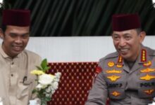 Kapolri Bertemu UAS di Riau, 3 Pesan Soal Hajat Hidup dan Medsos Mengemuka