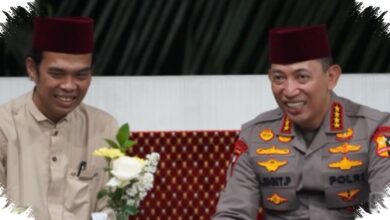 Kapolri Bertemu UAS di Riau, 3 Pesan Soal Hajat Hidup dan Medsos Mengemuka