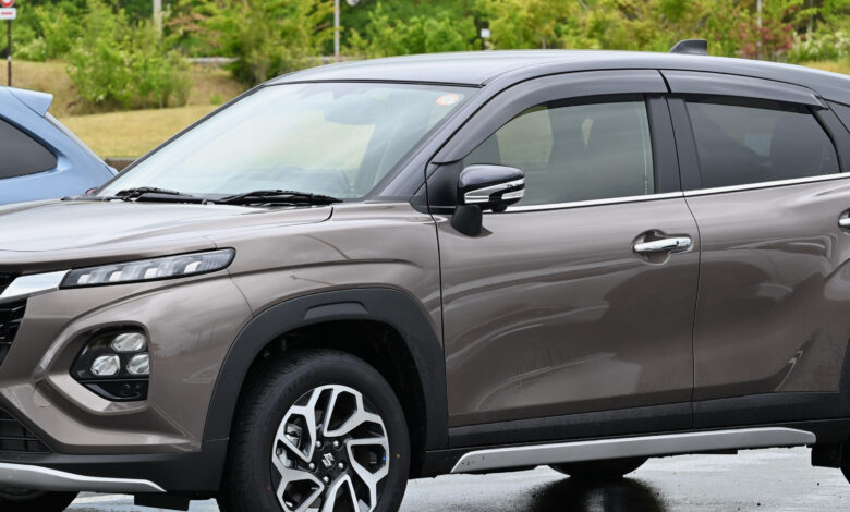 Suzuki Fronx Singgah di Metropolitan Mall Bekasi, Pengunjung Bisa Lihat SUV Ini Lebih Dekat