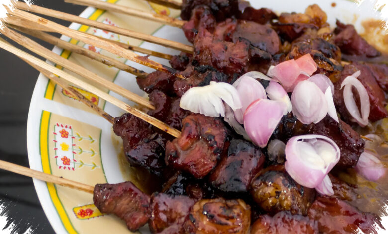 15 Street Food Indonesia Terpopuler Versi TasteAtlas 2026, Sate Kambing Tak Tergeser